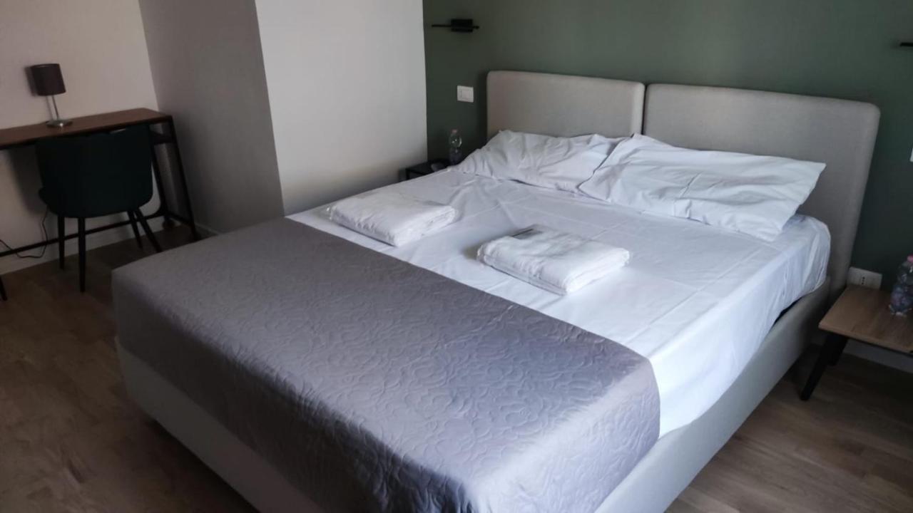 Bed and Breakfast Dimora Rudiae Lecce Esterno foto