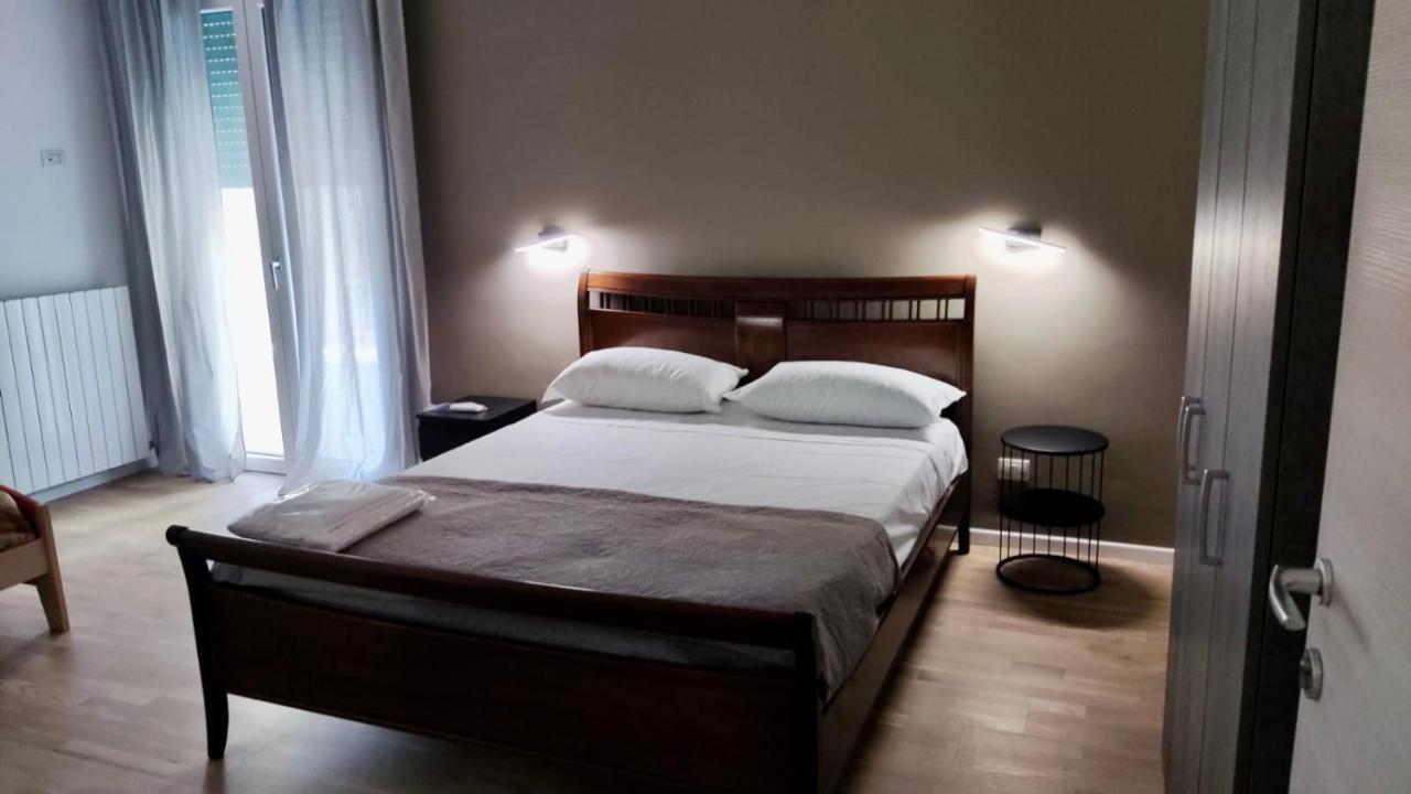 Bed and Breakfast Dimora Rudiae Lecce Esterno foto